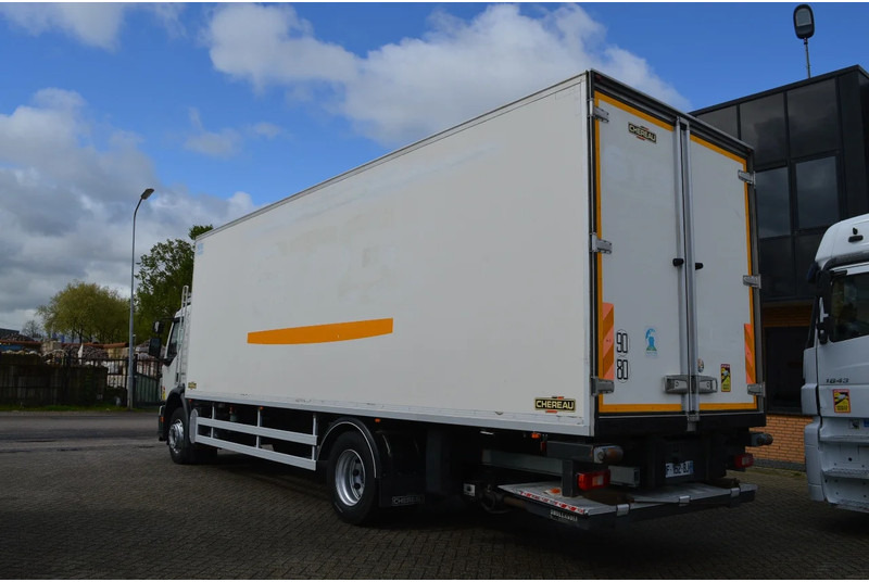 Volvo FE 260 * EURO5 * CARRIER SUPRA 950 MT * 4X2 * - مبردة شاحنة: صور 5 Volvo FE 260 * EURO5 * CARRIER SUPRA 950 MT * 4X2 * - مبردة شاحنة: صور 5
