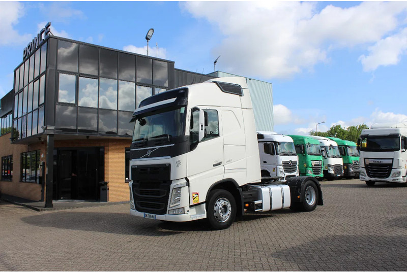 Volvo FH 13.500 * EURO6 * 4X2 * - شاحنة جرار: صور 1 Volvo FH 13.500 * EURO6 * 4X2 * - شاحنة جرار: صور 1
