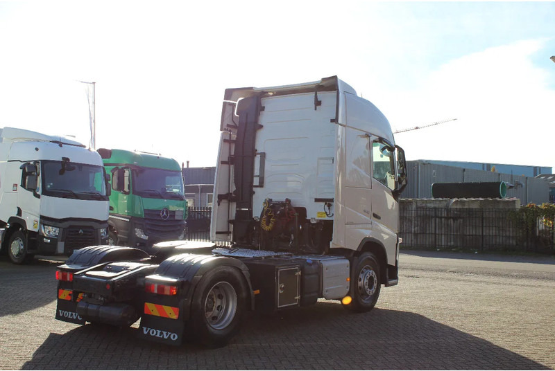 Volvo FH 460 * EURO6 * 4X2 * - شاحنة جرار: صور 5 Volvo FH 460 * EURO6 * 4X2 * - شاحنة جرار: صور 5