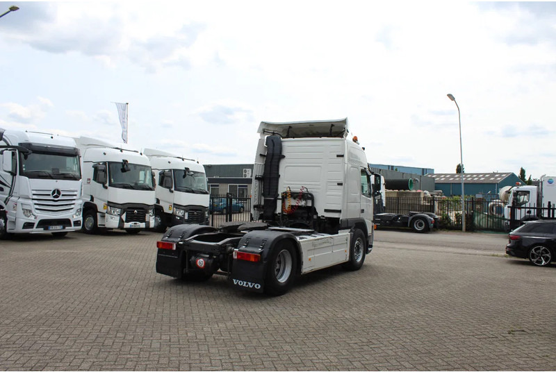 Volvo FM 380 * hydraulic * 4x2 * - شاحنة جرار: صور 4 Volvo FM 380 * hydraulic * 4x2 * - شاحنة جرار: صور 4