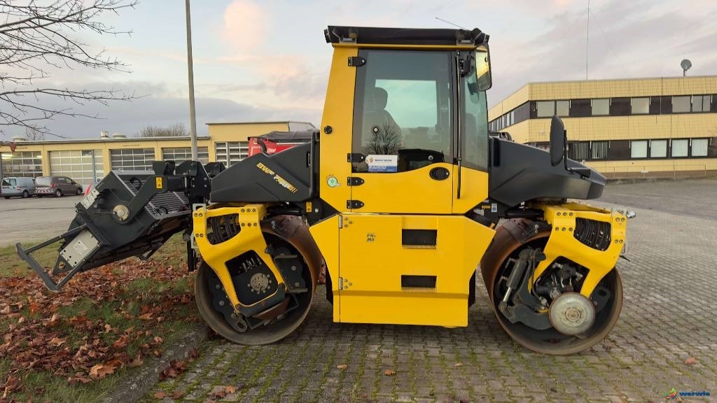 Bomag BM 154 AP-4i AM - مدحلة الأسفلت: صور 5 Bomag BM 154 AP-4i AM - مدحلة الأسفلت: صور 5