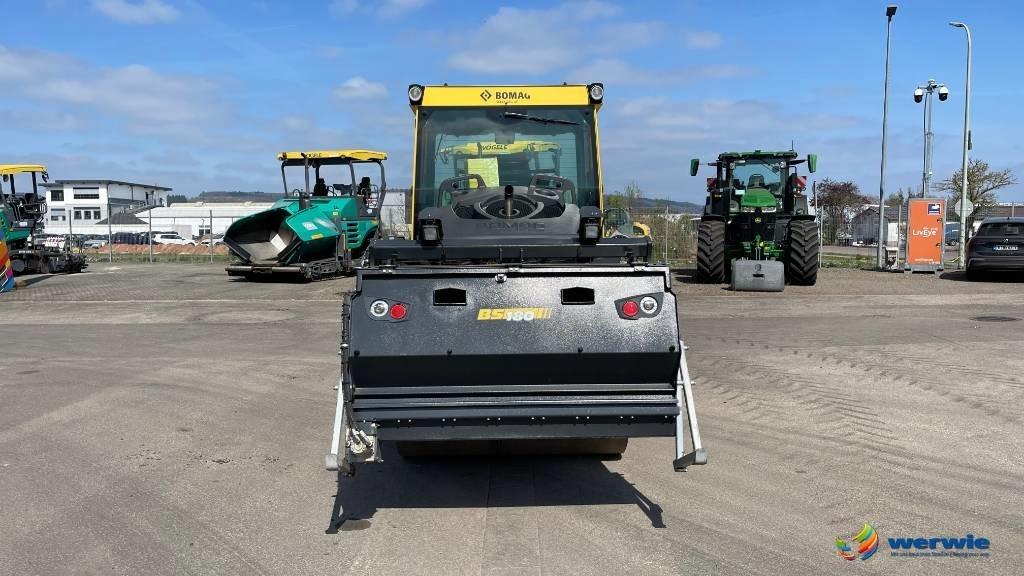 مدحلة الأسفلت Bomag BW 174 AP-4V: صور 7