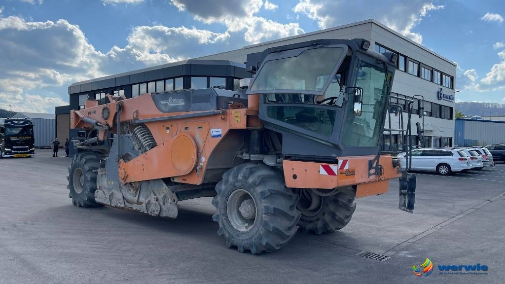 Wirtgen WR2400 - آلة أسفلت: صور 2 Wirtgen WR2400 - آلة أسفلت: صور 2