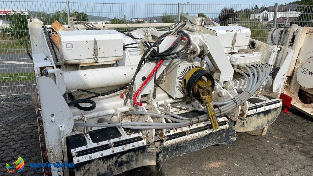 Wirtgen WS 250 - آلة أسفلت: صور 4 Wirtgen WS 250 - آلة أسفلت: صور 4
