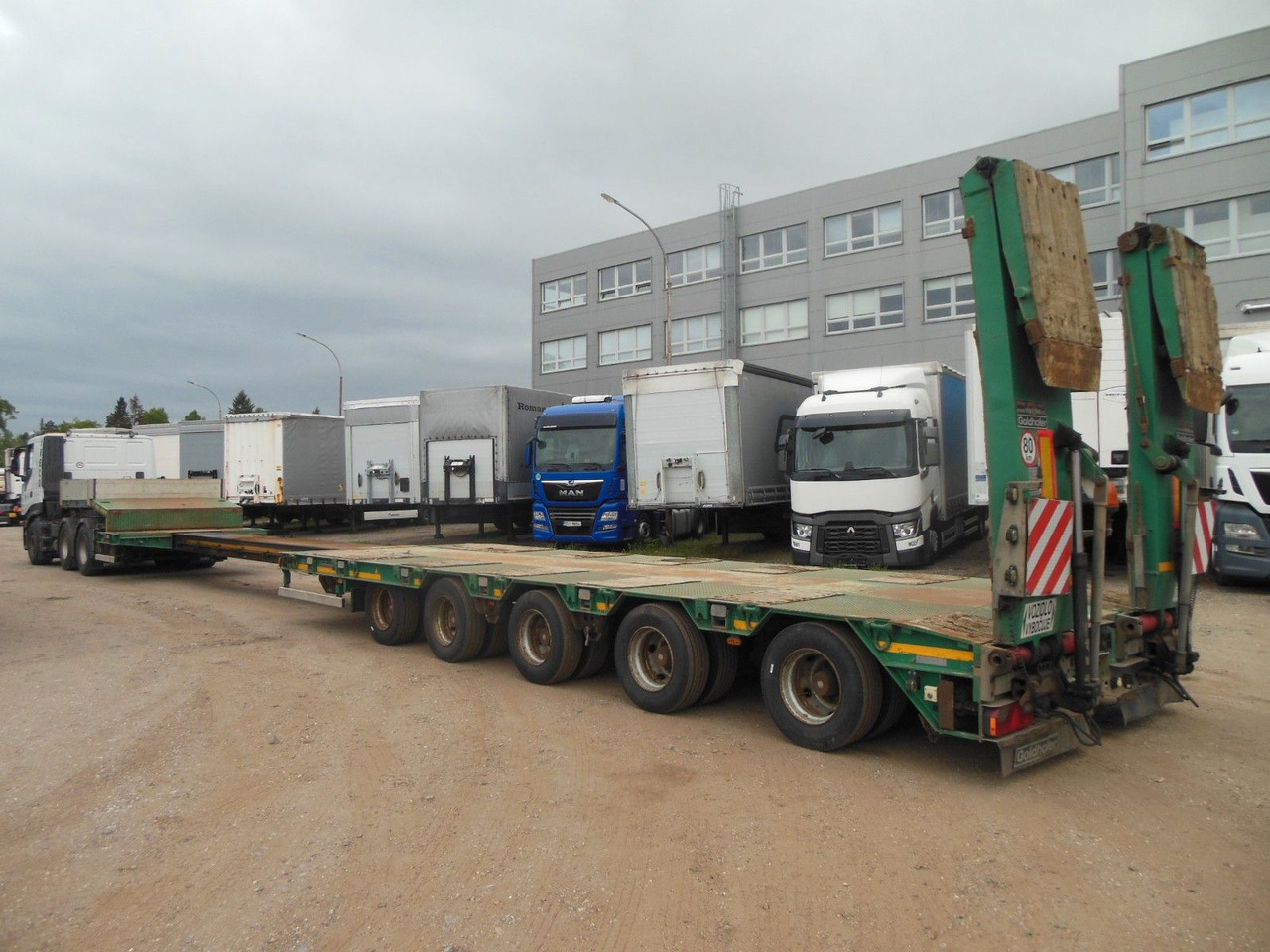 تأجير  Goldhofer STZ-L 5-54/80, 5 ACHSEN,TELESKOP 7M,4 ACHSE LENK Goldhofer STZ-L 5-54/80, 5 ACHSEN,TELESKOP 7M,4 ACHSE LENK: صور 22