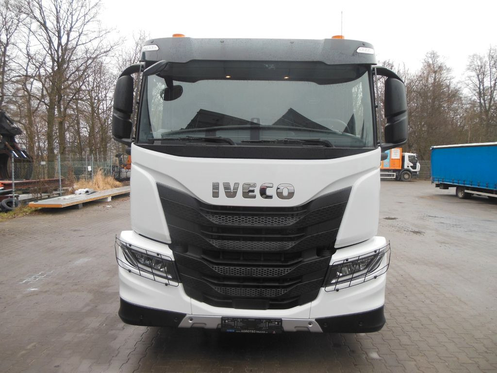 Iveco X-WAY AD 280X46, 6X2, LENK/LIFT, TNH 20T,SOFORT! - شاحنة ذات الخطاف: صور 5 Iveco X-WAY AD 280X46, 6X2, LENK/LIFT, TNH 20T,SOFORT! - شاحنة ذات الخطاف: صور 5