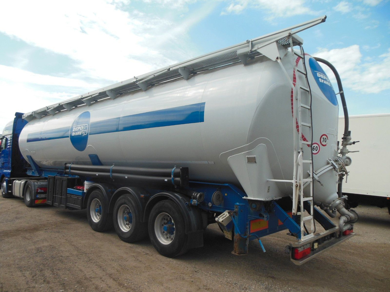 Spitzer SK 2460 CAL, 60.000 L - بلكر: صور 4 Spitzer SK 2460 CAL, 60.000 L - بلكر: صور 4