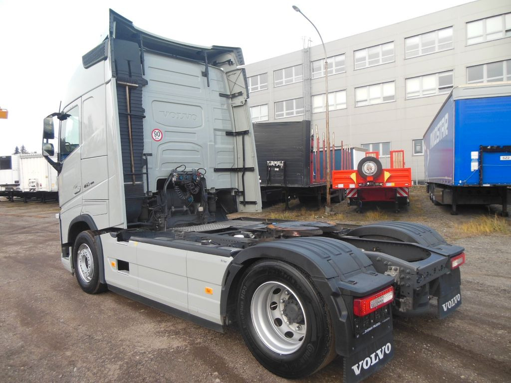 Volvo FH 13/460 TURBO COMPOUND,I-SAVE,I-PARK COOL,TOP - شاحنة جرار: صور 4 Volvo FH 13/460 TURBO COMPOUND,I-SAVE,I-PARK COOL,TOP - شاحنة جرار: صور 4