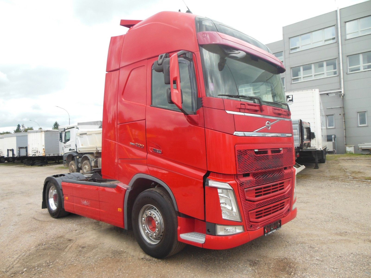 Volvo FH 13/500, GLOBE XL, STANDART, I PARK COOL - شاحنة جرار: صور 2 Volvo FH 13/500, GLOBE XL, STANDART, I PARK COOL - شاحنة جرار: صور 2