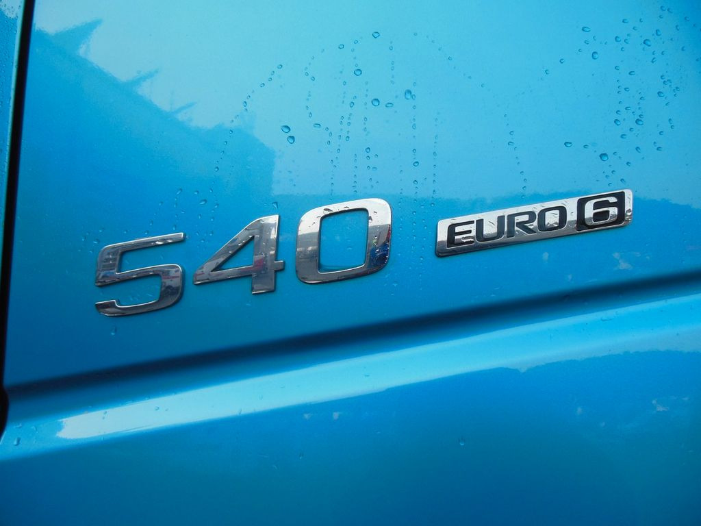 Volvo FH 13/540, KIPPHYDRAULIK, 3 STÜCKS!!! Volvo FH 13/540, KIPPHYDRAULIK - شاحنة جرار: صور 5 Volvo FH 13/540, KIPPHYDRAULIK, 3 STÜCKS!!! Volvo FH 13/540, KIPPHYDRAULIK - شاحنة جرار: صور 5