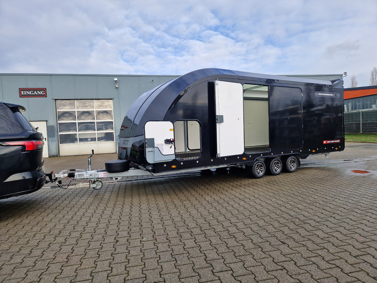 BJT Race Transporter 7 397-6023-35-3-10-B 600x228x189cm black Alufelgen Tridem 3500kg - شاحنة نقل سيارات مقطورة: صور 5 BJT Race Transporter 7 397-6023-35-3-10-B 600x228x189cm black Alufelgen Tridem 3500kg - شاحنة نقل سيارات مقطورة: صور 5