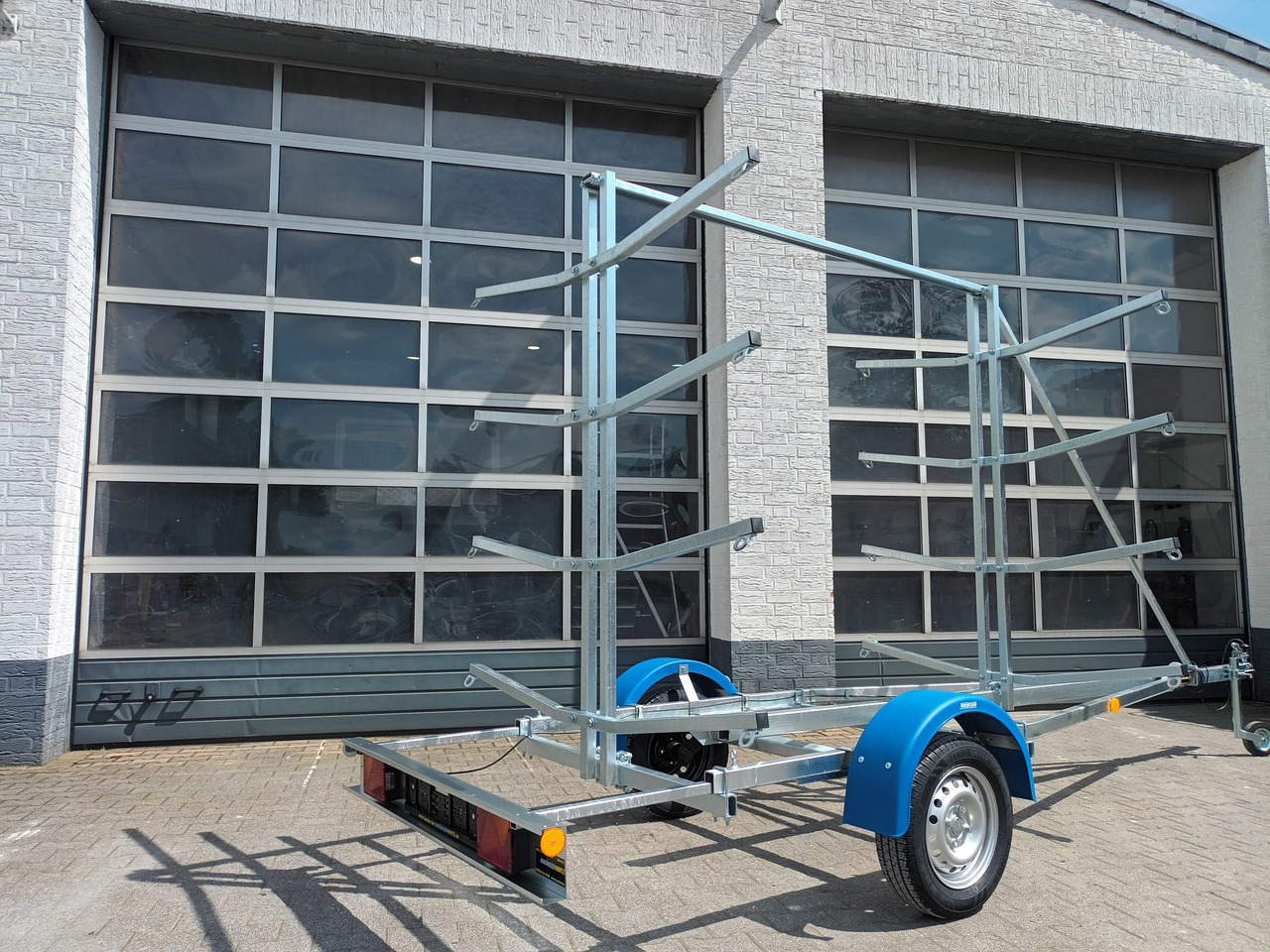 Bootsanhänger Boattrailer Neptun NAVY N7-17 KY Kanu Kajak SUP Board Gestell 750kg Modell 2024 - مقطورة القارب: صور 5 Bootsanhänger Boattrailer Neptun NAVY N7-17 KY Kanu Kajak SUP Board Gestell 750kg Modell 2024 - مقطورة القارب: صور 5