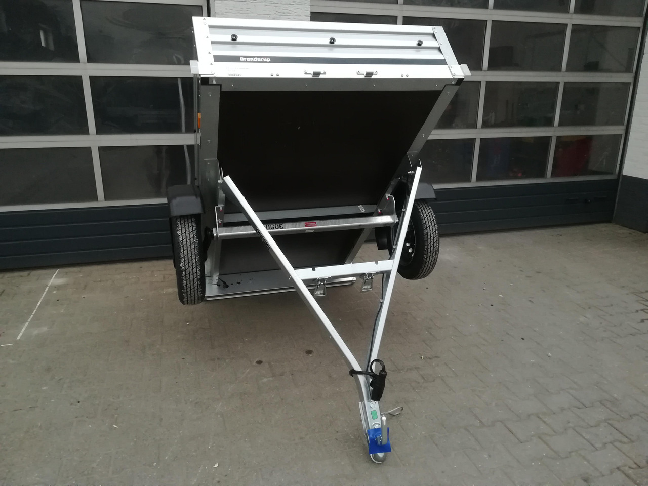 Brenderup 1205 S UB 750 Klappdeichsel Anhänger 204x116x35cm (XS) 750kg Modell 2024 - مقطورات السيارات: صور 4 Brenderup 1205 S UB 750 Klappdeichsel Anhänger 204x116x35cm (XS) 750kg Modell 2024 - مقطورات السيارات: صور 4