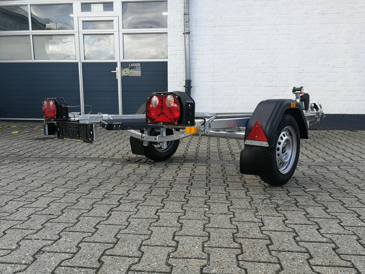 Brenderup Boot Jetski Trailer 8815UB PWC10750UBRX Langauflagen Seilwinde ( Gurtband) 750kg 311367 - مقطورة القارب: صور 4 Brenderup Boot Jetski Trailer 8815UB PWC10750UBRX Langauflagen Seilwinde ( Gurtband) 750kg 311367 - مقطورة القارب: صور 4