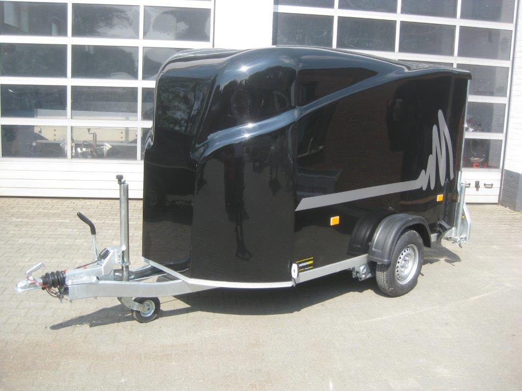 Debon Cargo 1300 300x152x168cm black aerodynamik Pullman II 100km/H 1300kg Modell 2024 - بصندوق مغلق مقطورة: صور 2 Debon Cargo 1300 300x152x168cm black aerodynamik Pullman II 100km/H 1300kg Modell 2024 - بصندوق مغلق مقطورة: صور 2