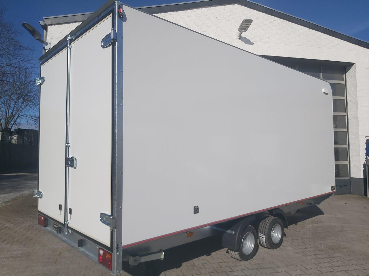 بصندوق مغلق مقطورة Hochlader Koffer TFSP 470T.00 470x220x210cm aero Zurrsystem 10" 100km/H 2700kg: صور 11