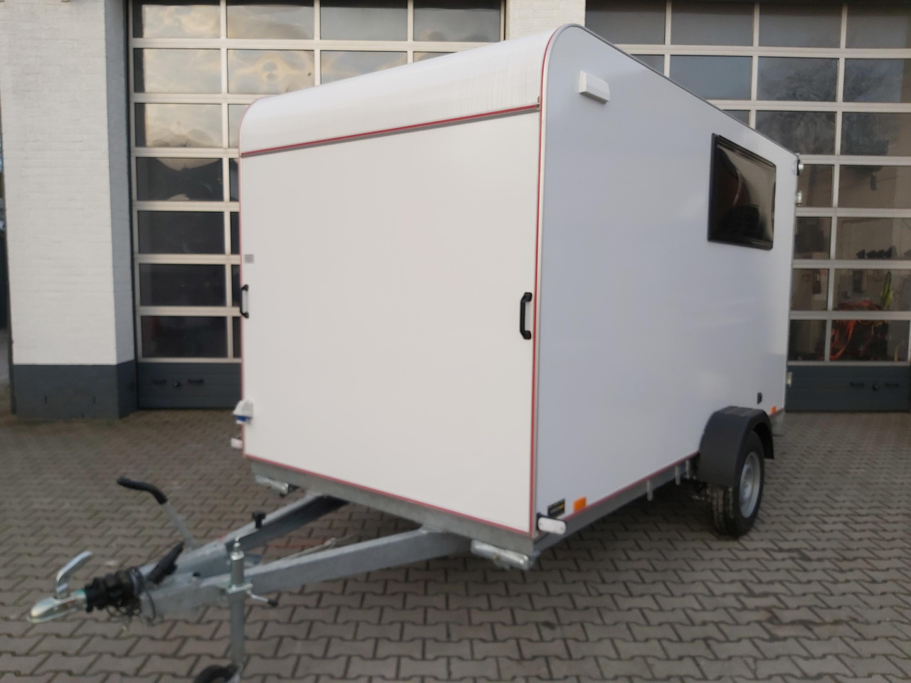 كرفان سحب Koffer Sport Camp TFS 360.00 360x180x190cm aero Seitentür 2 Fenster+ DL IL 230V 1300kg 100km/H: صور 13