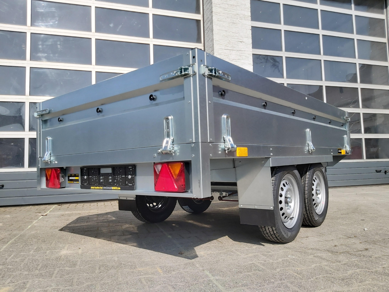 Pritschenanhänger Trailstar Nordica N13 - 263 2 kps 263x144x40cm Tandem (S) 1300kg - مقطورات مسطحة: صور 3 Pritschenanhänger Trailstar Nordica N13 - 263 2 kps 263x144x40cm Tandem (S) 1300kg - مقطورات مسطحة: صور 3