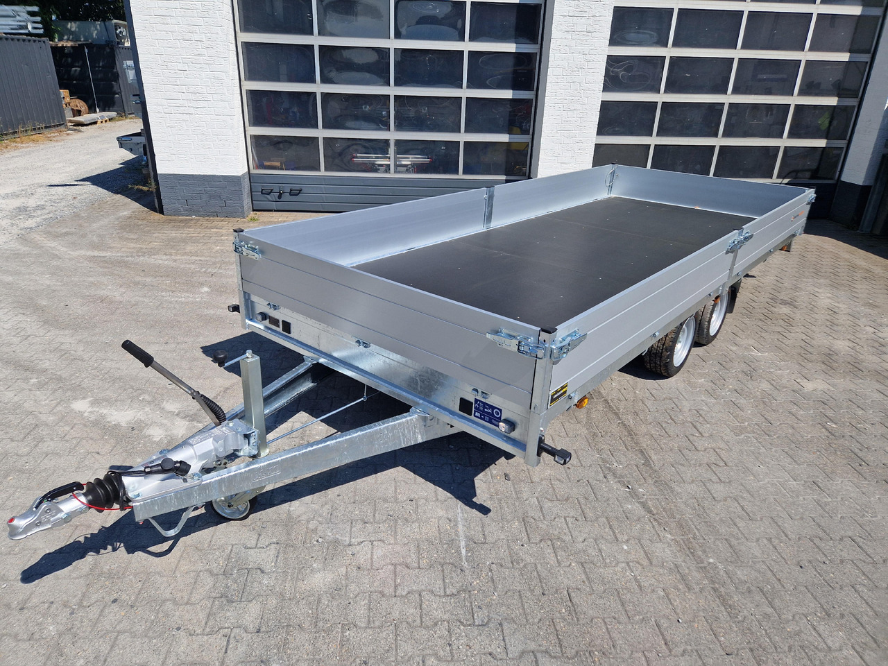 Saris PL HD 506 204 3500 2 506x204x35cm heavy duty LED Beleuchtung (XXL) Modell 2023 - مقطورات مسطحة: صور 2 Saris PL HD 506 204 3500 2 506x204x35cm heavy duty LED Beleuchtung (XXL) Modell 2023 - مقطورات مسطحة: صور 2