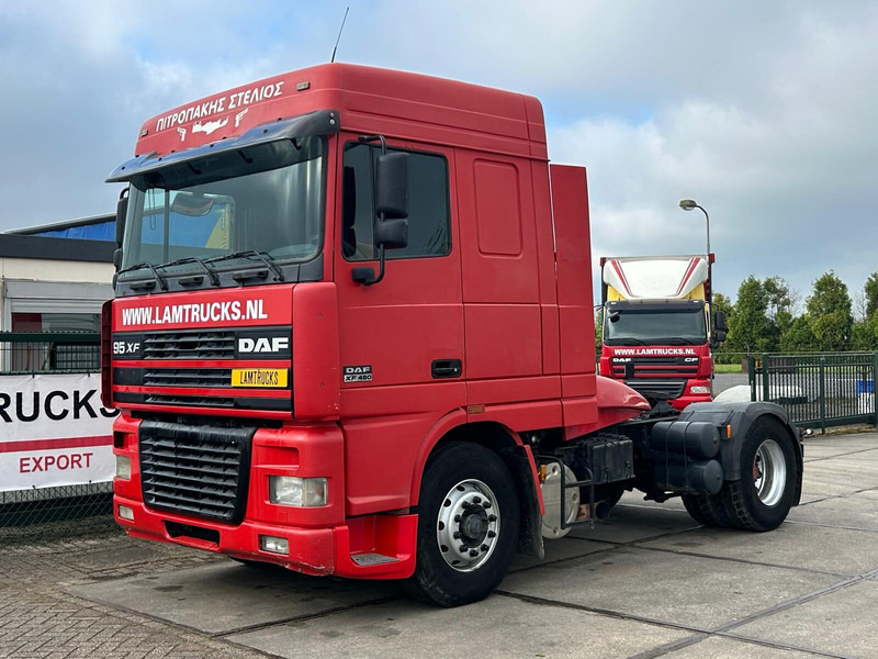 DAF XF 95.480 - شاحنة جرار: صور 1 DAF XF 95.480 - شاحنة جرار: صور 1