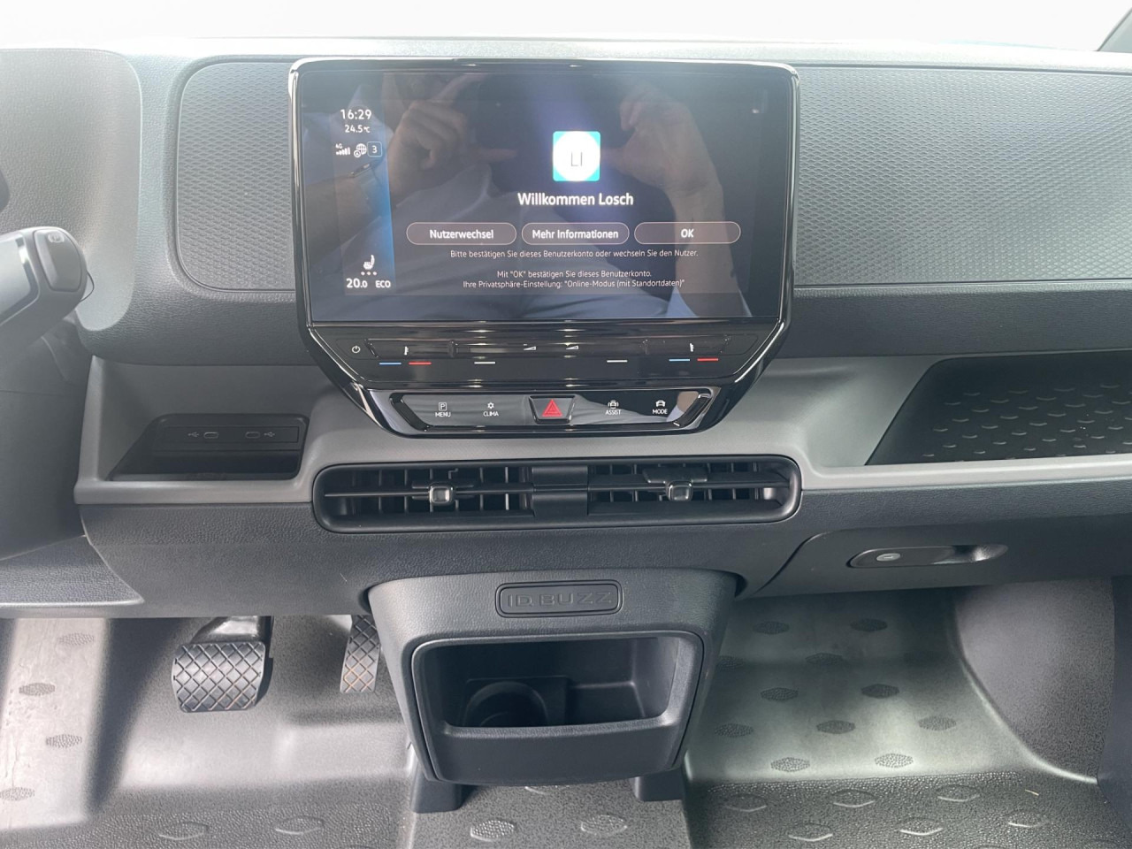 VOLKSWAGEN ID.Buzz Cargo 150 kW Klima AHK Navi - فان المدمجة, فان كهربائية: صور 4 VOLKSWAGEN ID.Buzz Cargo 150 kW Klima AHK Navi - فان المدمجة, فان كهربائية: صور 4