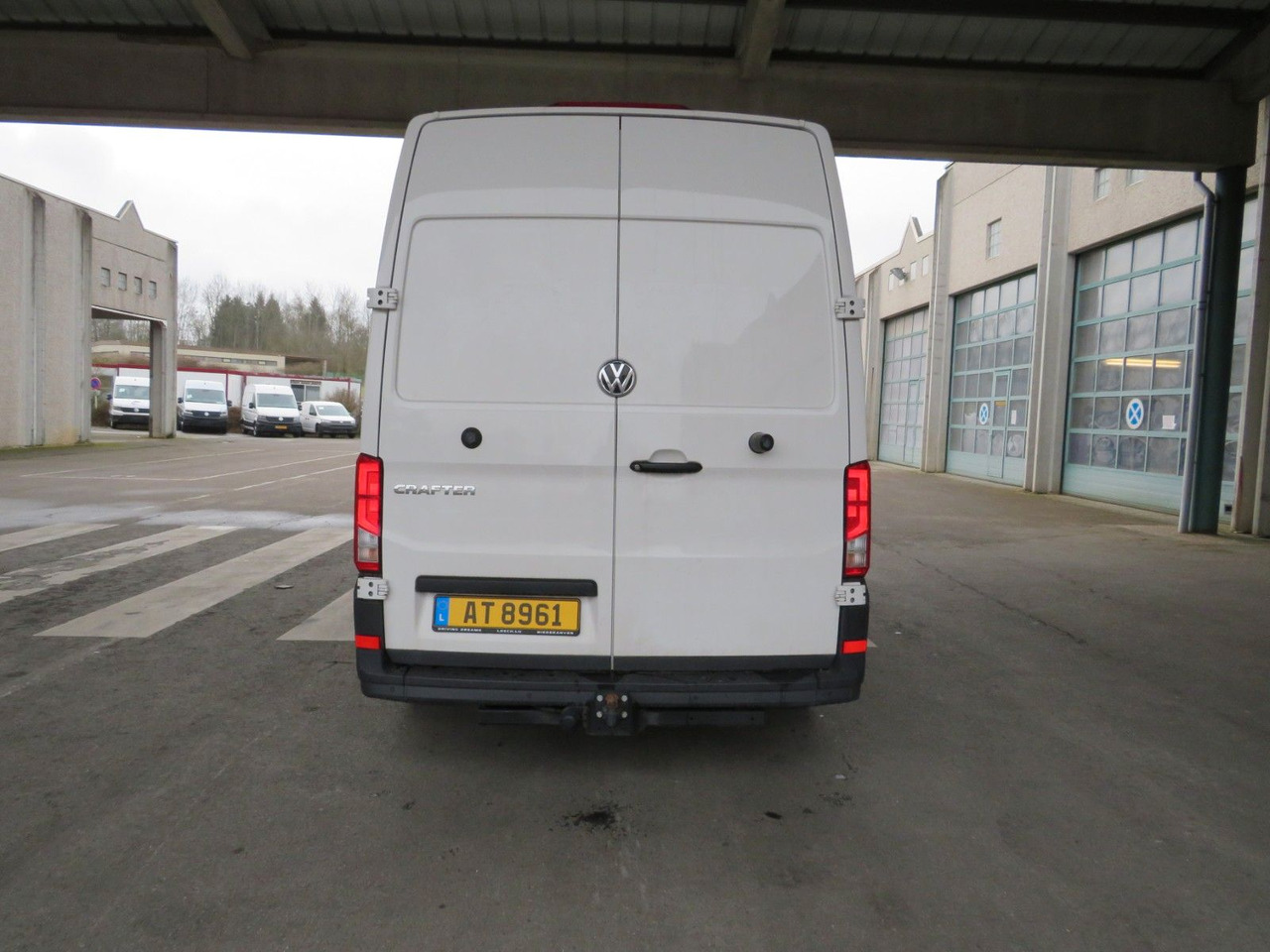 Volkswagen Crafter 35 L3H3 Kastenwagen Volkswagen Crafter 35 L3H3 Kasten - فان: صور 5 Volkswagen Crafter 35 L3H3 Kastenwagen Volkswagen Crafter 35 L3H3 Kasten - فان: صور 5