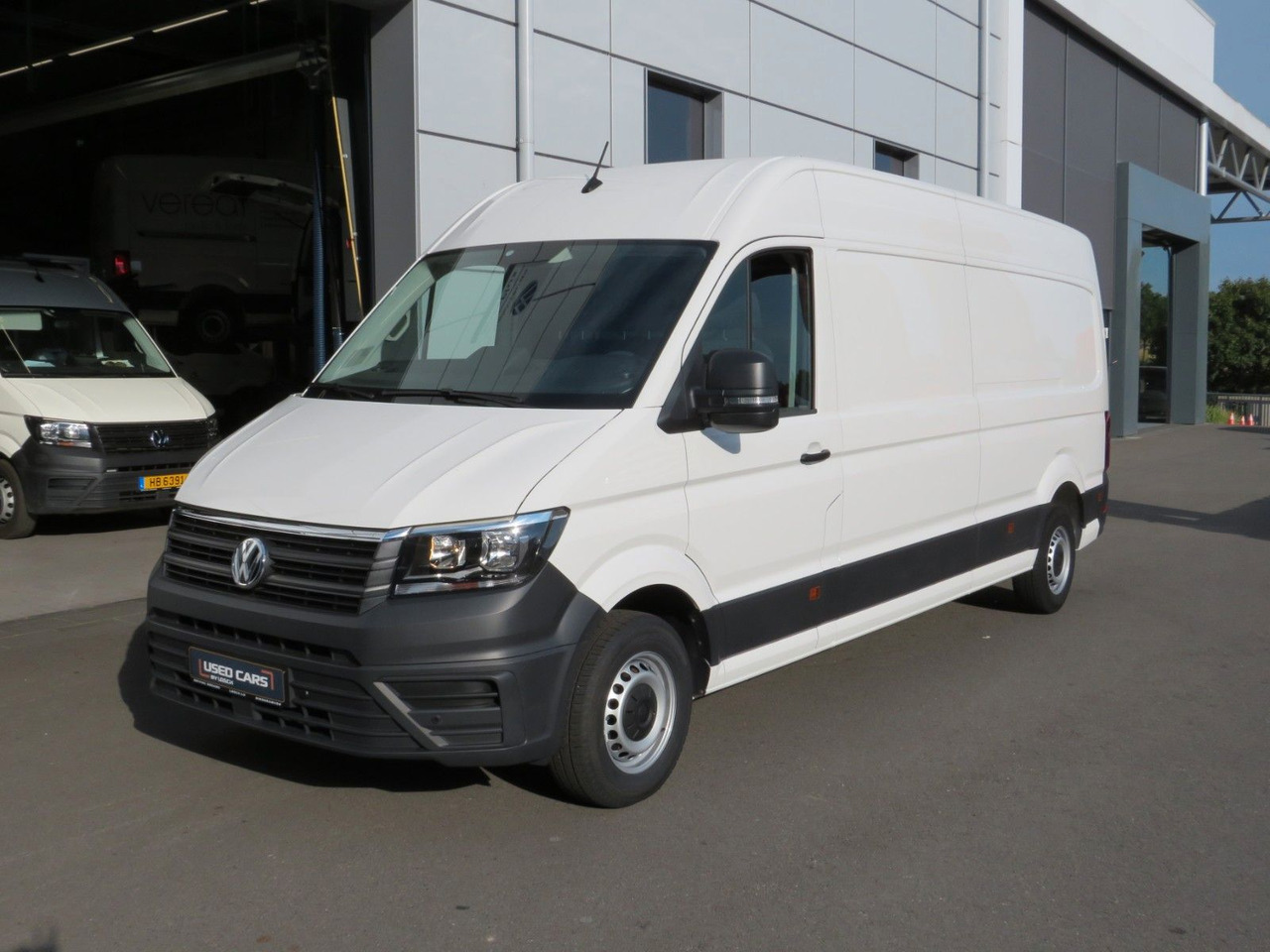 Volkswagen Crafter 35 L4H3 Kasten Volkswagen Crafter 35 L4H3 Kasten - فان: صور 2 Volkswagen Crafter 35 L4H3 Kasten Volkswagen Crafter 35 L4H3 Kasten - فان: صور 2