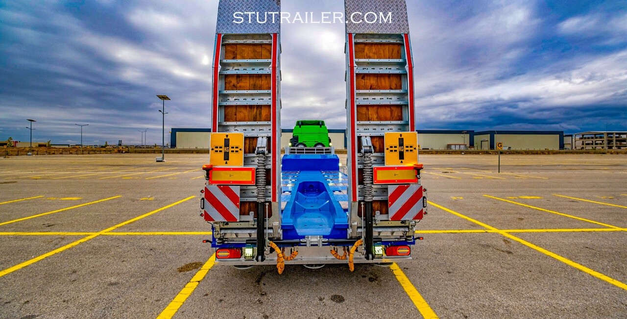 STU 5 Axle Hydraulic Steering Lowbed - عربة مسطحة منخفضة نصف مقطورة: صور 5 STU 5 Axle Hydraulic Steering Lowbed - عربة مسطحة منخفضة نصف مقطورة: صور 5