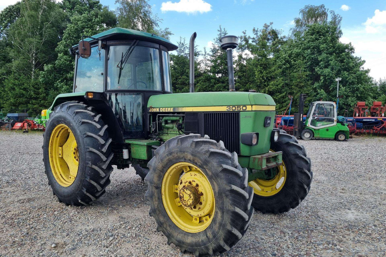 John Deere 3050 - جرار: صور 2 John Deere 3050 - جرار: صور 2