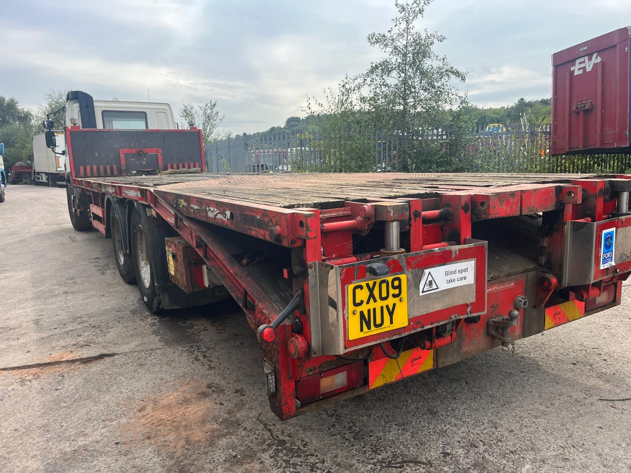 DAF 75 CF 310 - شاحنات مسطحة: صور 3 DAF 75 CF 310 - شاحنات مسطحة: صور 3