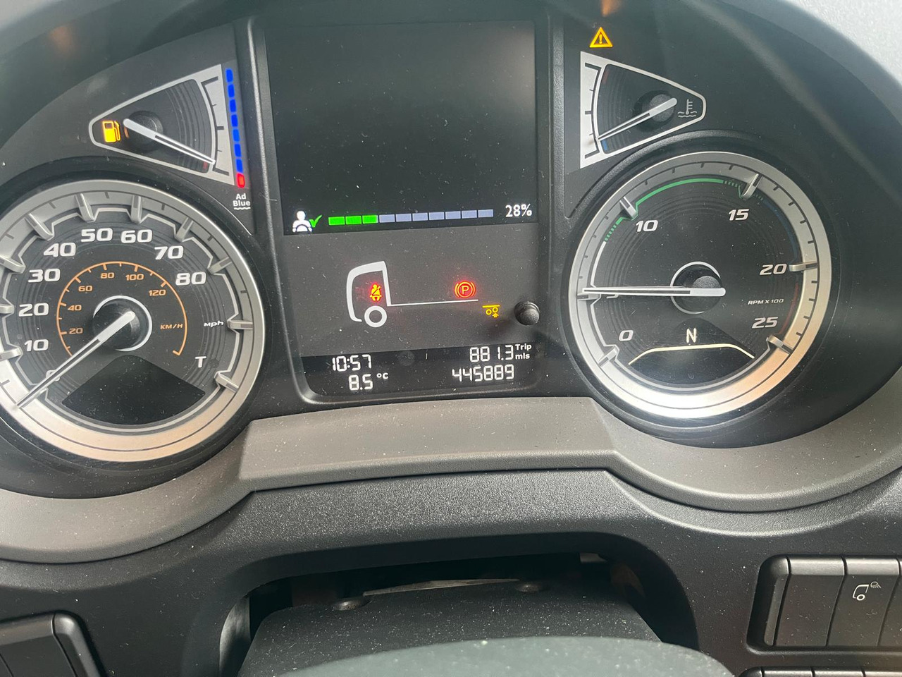 DAF CF 460 - شاحنة جرار: صور 3 DAF CF 460 - شاحنة جرار: صور 3