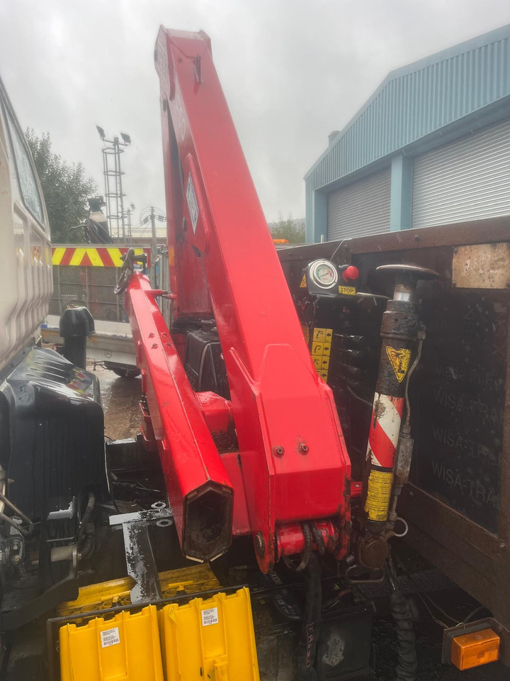 Isuzu NQR 70 - شاحنات مسطحة, شاحنة كرين: صور 5 Isuzu NQR 70 - شاحنات مسطحة, شاحنة كرين: صور 5