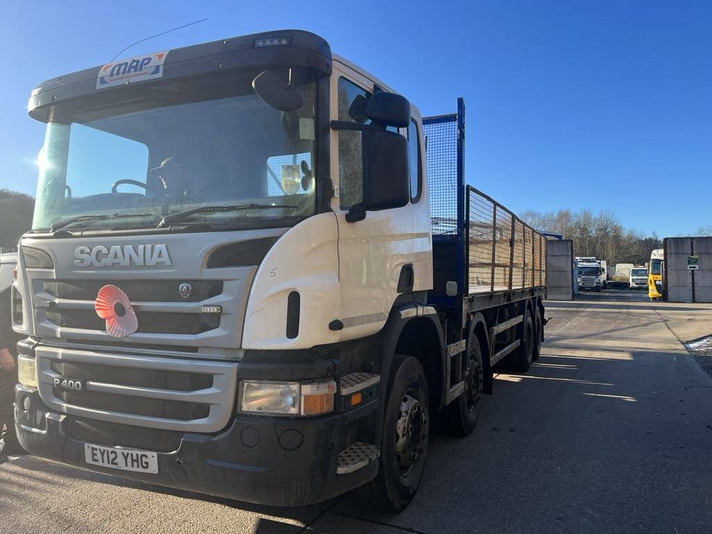 Scania P400 8x4 Rigid - شاحنات مسطحة: صور 1 Scania P400 8x4 Rigid - شاحنات مسطحة: صور 1