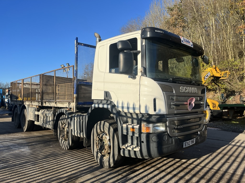 Scania P400 8x4 Rigid - شاحنات مسطحة: صور 2 Scania P400 8x4 Rigid - شاحنات مسطحة: صور 2