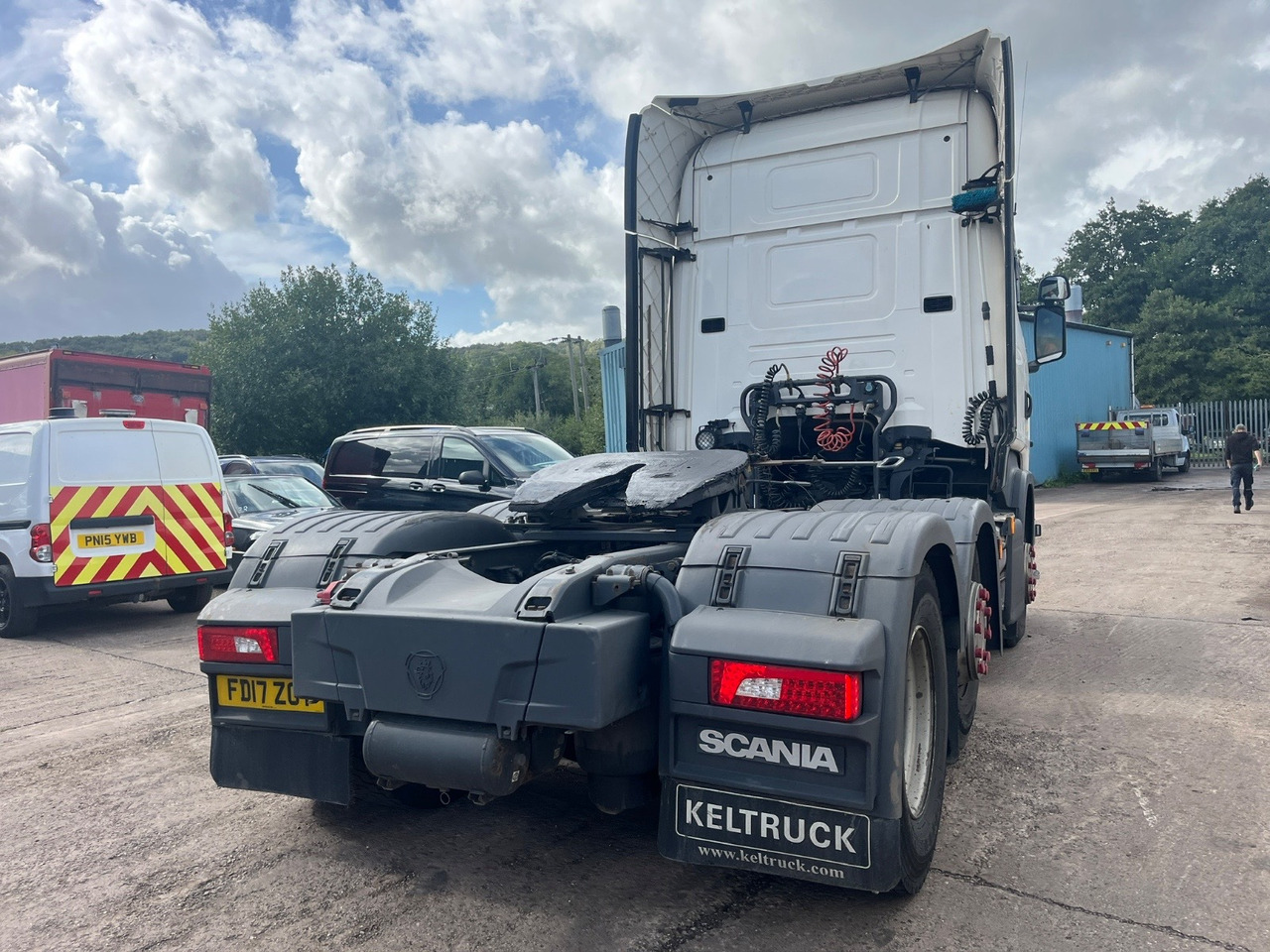 Scania R450 - شاحنة جرار: صور 3 Scania R450 - شاحنة جرار: صور 3