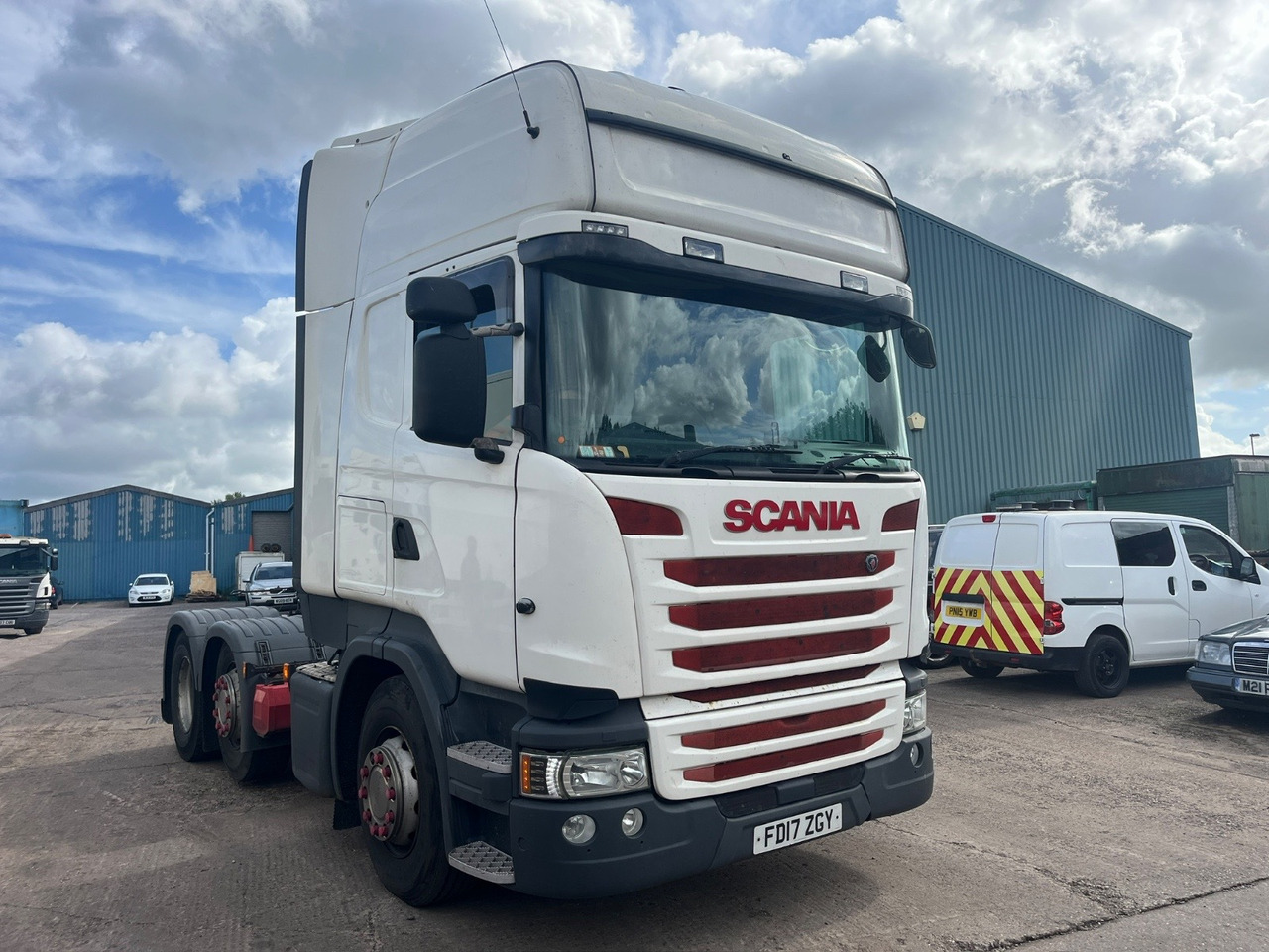 Scania R450 - شاحنة جرار: صور 1 Scania R450 - شاحنة جرار: صور 1