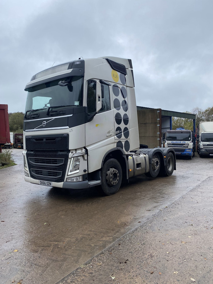 Volvo FH 500 - شاحنة جرار: صور 3 Volvo FH 500 - شاحنة جرار: صور 3