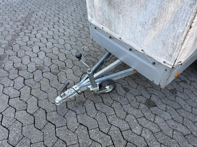 Boeckmann TPV EU2010/75 Tieflader 750 kg, 2050 x 1100 x 1100 mm - مقطورات السيارات: صور 2 Boeckmann TPV EU2010/75 Tieflader 750 kg, 2050 x 1100 x 1100 mm - مقطورات السيارات: صور 2