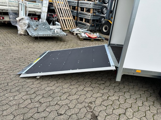 Brenderup Cargo Dynamic CD300TBR2000 Rampe, Kofferanhänger 2,0 to. 300x153x185cm - بصندوق مغلق مقطورة: صور 5 Brenderup Cargo Dynamic CD300TBR2000 Rampe, Kofferanhänger 2,0 to. 300x153x185cm - بصندوق مغلق مقطورة: صور 5