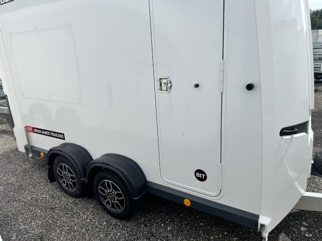Brian James Box Van 600-3016-27-2-12-W, 3190 x 1580 x 2010 mm, 2,7 to. - بصندوق مغلق مقطورة: صور 3 Brian James Box Van 600-3016-27-2-12-W, 3190 x 1580 x 2010 mm, 2,7 to. - بصندوق مغلق مقطورة: صور 3