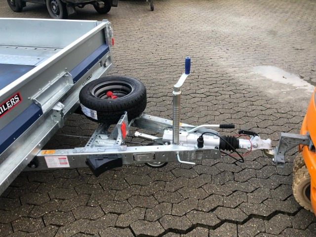 Brian James Cargo Connect Universalanhänger 476-6022-35-3-12, 6000 x 2290 x 300 mm, 3,5 to., 12 Zoll - مقطورات السيارات: صور 3 Brian James Cargo Connect Universalanhänger 476-6022-35-3-12, 6000 x 2290 x 300 mm, 3,5 to., 12 Zoll - مقطورات السيارات: صور 3