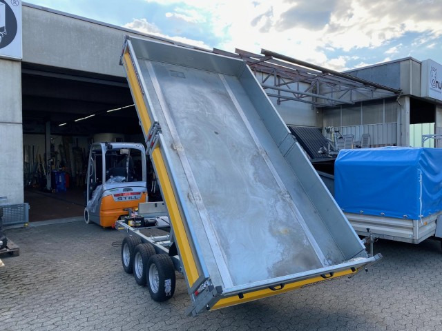 Brian James Cargo Tipper Heckkipper 3-achs, 526-4020-35-3-12, 4000 x 2000 x 300 mm, 3,5 to. - قلابة مقطورة: صور 3 Brian James Cargo Tipper Heckkipper 3-achs, 526-4020-35-3-12, 4000 x 2000 x 300 mm, 3,5 to. - قلابة مقطورة: صور 3