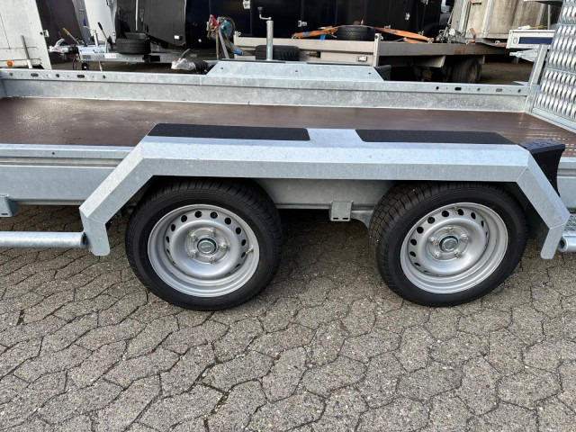 Hapert Indigo LF-2 4050 x 1790 x 200 mm, 3,5 to. - مقطورات السيارات: صور 4 Hapert Indigo LF-2 4050 x 1790 x 200 mm, 3,5 to. - مقطورات السيارات: صور 4