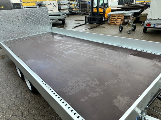 Humbaur Allcomfort MTKA 30 42 22 3,0 to. 4200x2180x200mm - مقطورات السيارات: صور 3 Humbaur Allcomfort MTKA 30 42 22 3,0 to. 4200x2180x200mm - مقطورات السيارات: صور 3