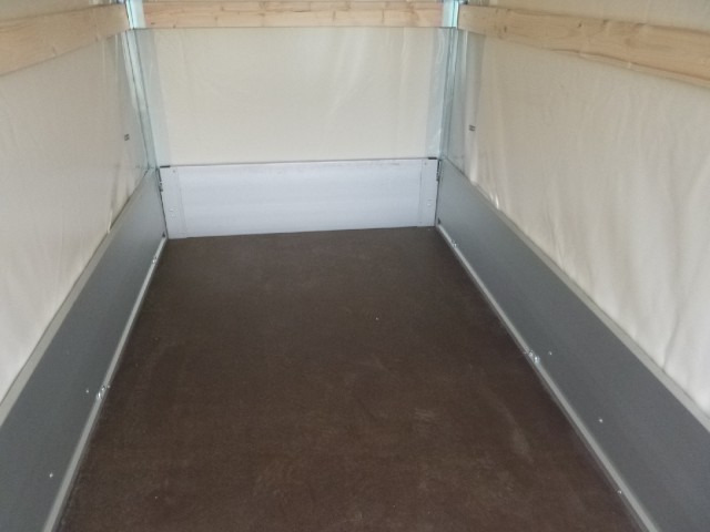 Humbaur HA 132513 mit KV, Hochplane 160 cm, 100 km/h 1300 kg, 2510 x 1310 x 350mm - مقطورات السيارات: صور 3 Humbaur HA 132513 mit KV, Hochplane 160 cm, 100 km/h 1300 kg, 2510 x 1310 x 350mm - مقطورات السيارات: صور 3