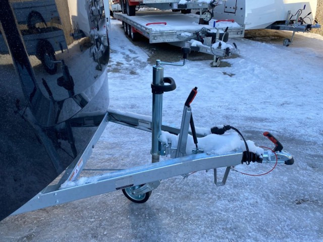 Humbaur Poly-Alu Koffer HKPA 263217, 2,6 to., 3280 x 1770 x 1800 mm - بصندوق مغلق مقطورة: صور 3 Humbaur Poly-Alu Koffer HKPA 263217, 2,6 to., 3280 x 1770 x 1800 mm - بصندوق مغلق مقطورة: صور 3