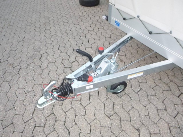 Humbaur Startrailer H132513 Alu mit Hochplane 150 cm, 251x131x30cm - مقطورات السيارات: صور 2 Humbaur Startrailer H132513 Alu mit Hochplane 150 cm, 251x131x30cm - مقطورات السيارات: صور 2
