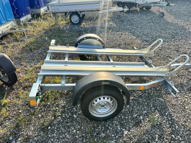 Neptun Motorradanhänger GN064, N6-220 pm2, 100 km/h 0,75 t. 2250 x 1300 x 31 mm - مقطورة دراجة نارية: صور 3 Neptun Motorradanhänger GN064, N6-220 pm2, 100 km/h 0,75 t. 2250 x 1300 x 31 mm - مقطورة دراجة نارية: صور 3