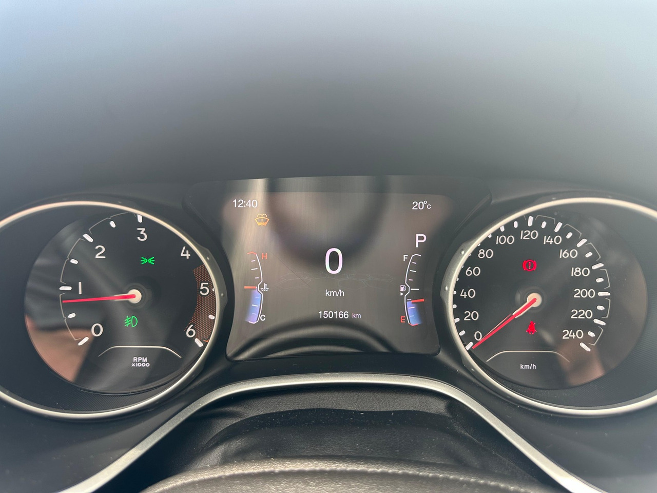 JEEP - سيارة دفع رباعي: صور 3 JEEP - سيارة دفع رباعي: صور 3