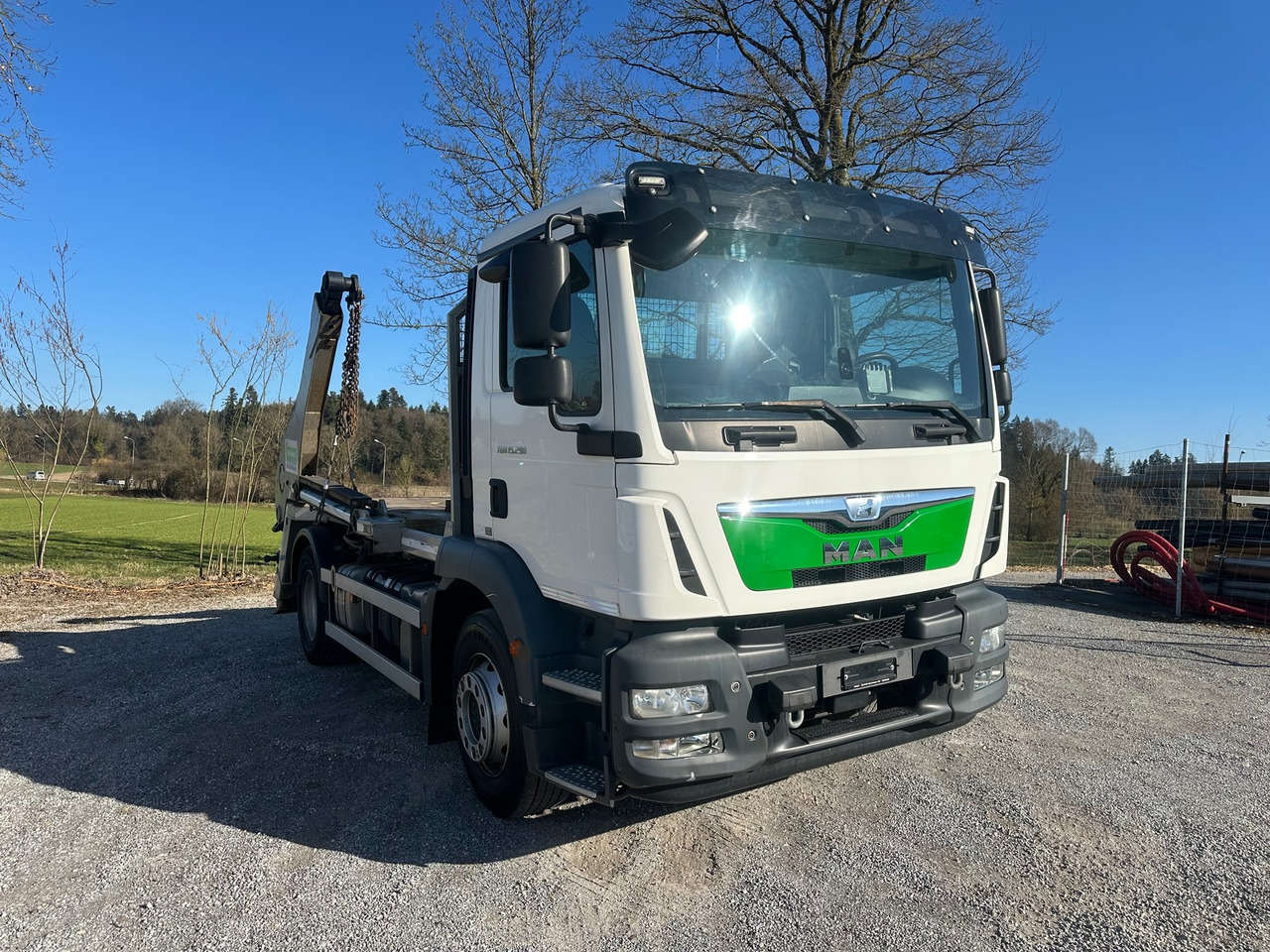 MAN TGM 15.290 4x2 Absetzkipper - شاحنات قابلة للفك شاحنة: صور 4 MAN TGM 15.290 4x2 Absetzkipper - شاحنات قابلة للفك شاحنة: صور 4